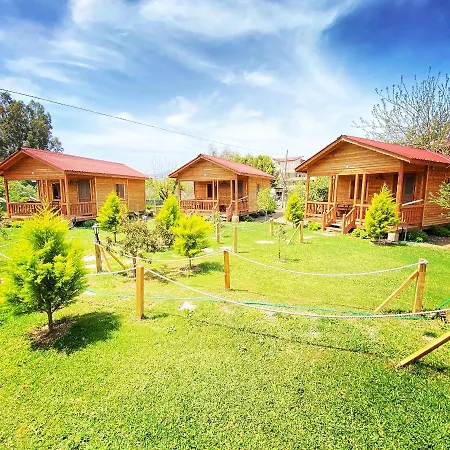 Bed & Breakfast Gel Goer Ahsap *